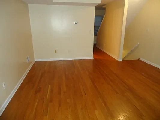 Rented by Hakeem Shahid, LREB | media 39