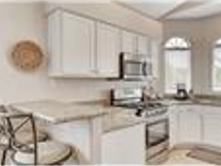 489 First Light St — Photo 11