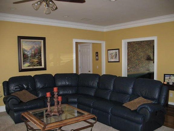 5th image of 350 Willow Bend Dr