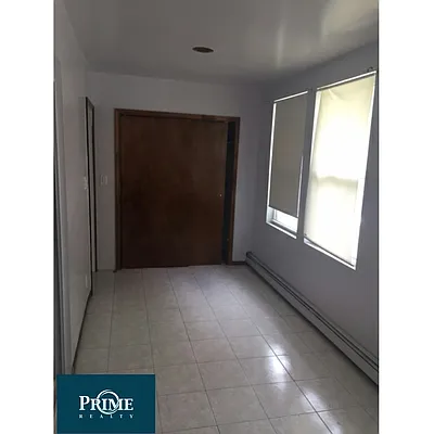 Rented by Prime Realty | media 17