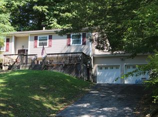 68 Old Sylvan Lake Rd, Hopewell Junction, NY 12533