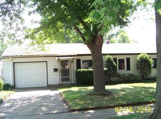 3767 Colbourne St, Hobart, IN 46342