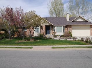 1455 E Hidden Valley Dr, Sandy, UT 84092