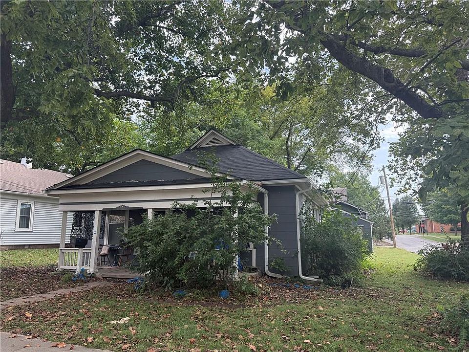 2nd image of 13011 8th St