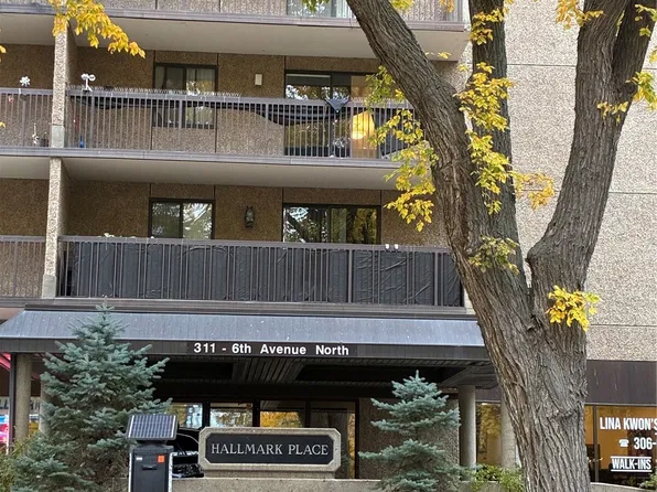 311 6th Ave N #1707, Saskatoon, SK S7K 7A9