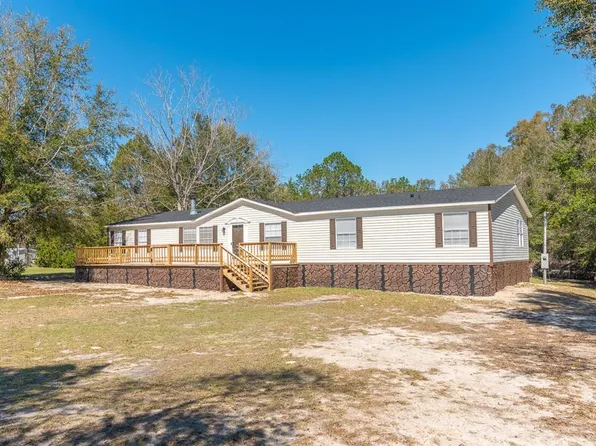 331 SW Nantucket Pl, Fort White, FL 32038