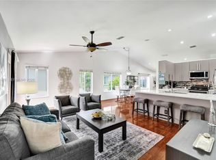 4444 Dogwood Cir, Weston, FL 33331