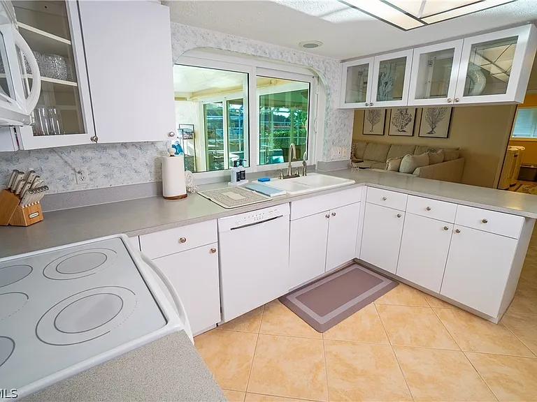 3510 SE 19th Pl — Photo 43