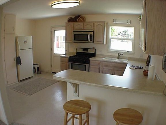 3rd image of 1204 Opal Ave