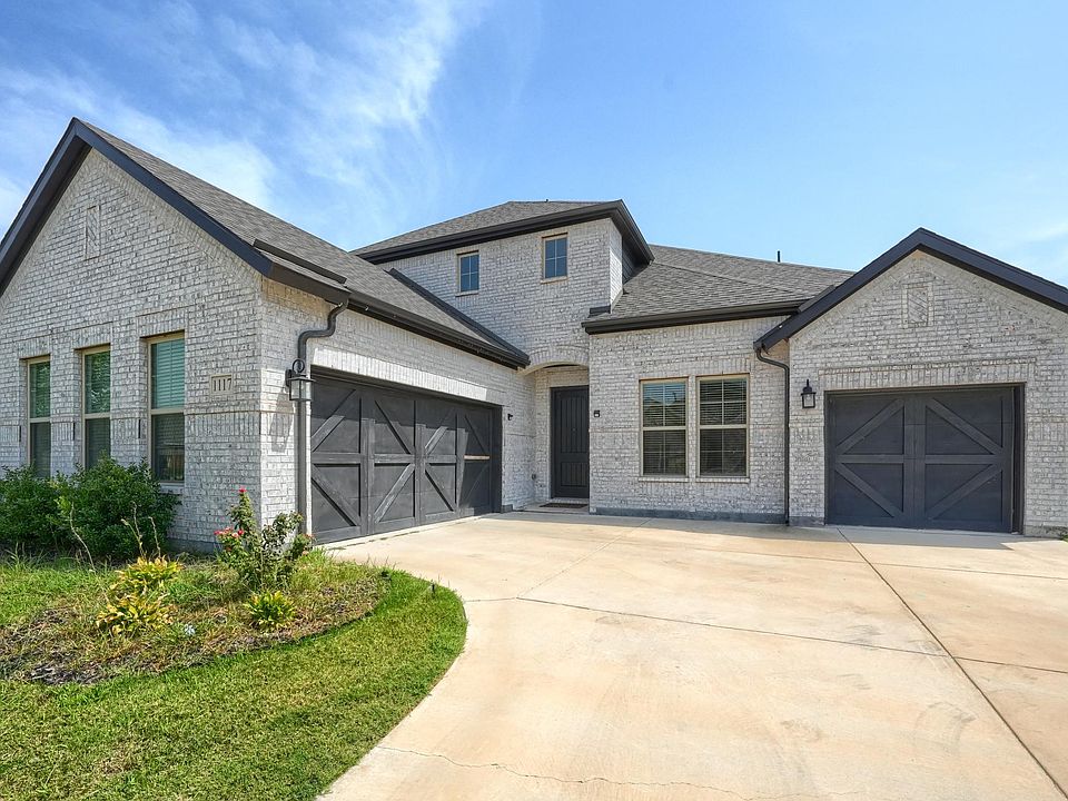 1st image of 1117 Diamond Dove Dr