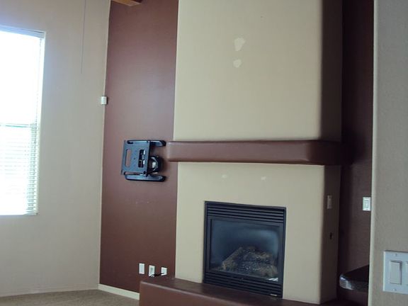 3rd image of 8727 Desert Fox Way NE