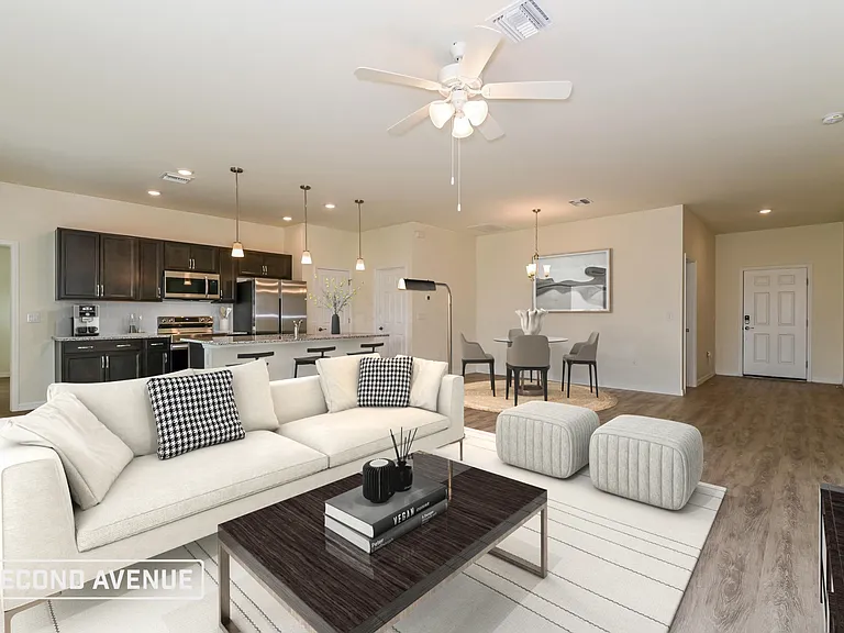 2334 Irondale Rd — Photo 2