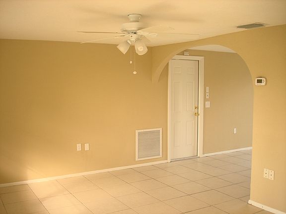 5th image of 12711 Capitol Dr