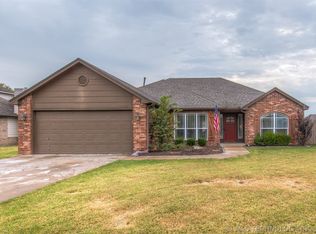 11268 S 277th East Ave, Coweta, OK 74429