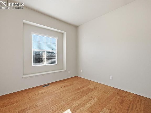 4th image of 6584 Diamond Hitch Dr