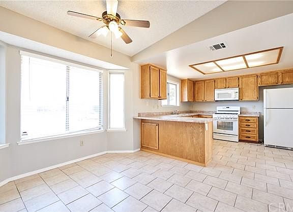 3rd image of 23246 Park Valley Dr