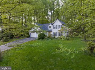330 Hillside Ln, Kennett Square, PA 19348