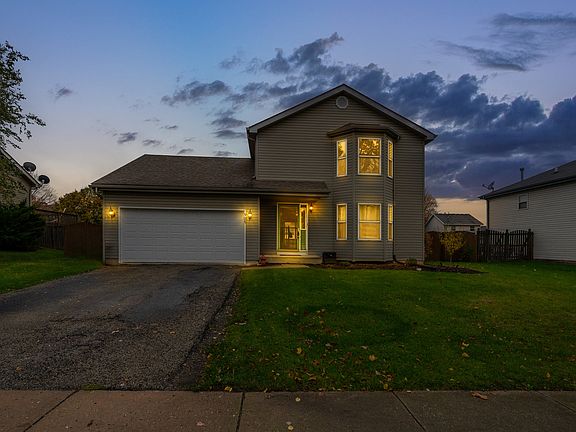 2nd image of 905 Redwood Dr