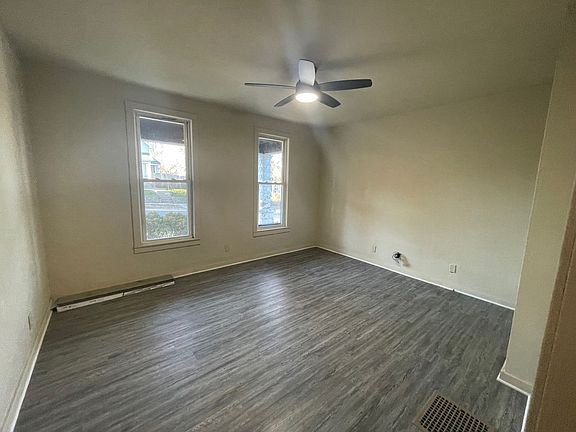 4th image of 1512 Cincinnati St #A