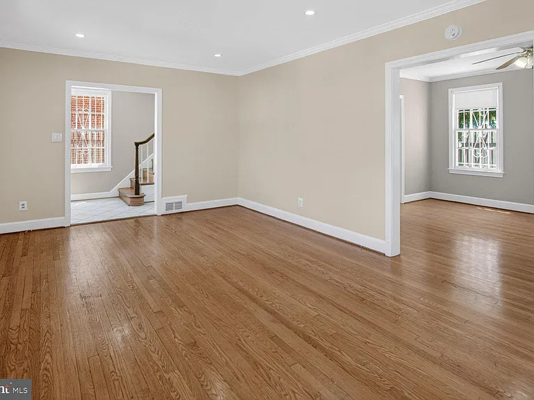 4712 Piney Branch Rd NW — Photo 6