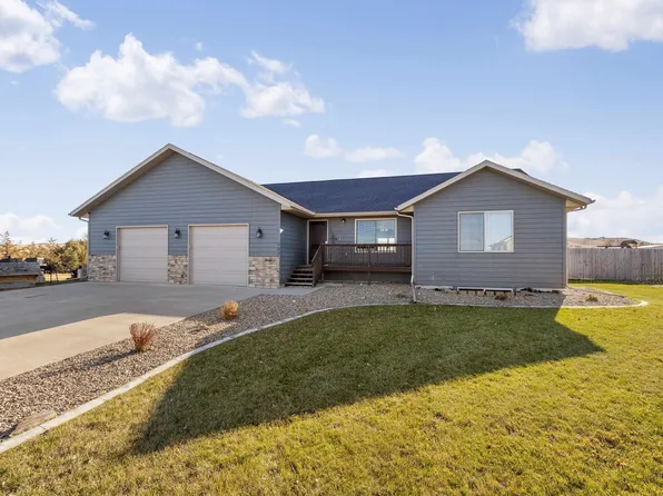 107 Fox Trl, Box Elder, SD 57719