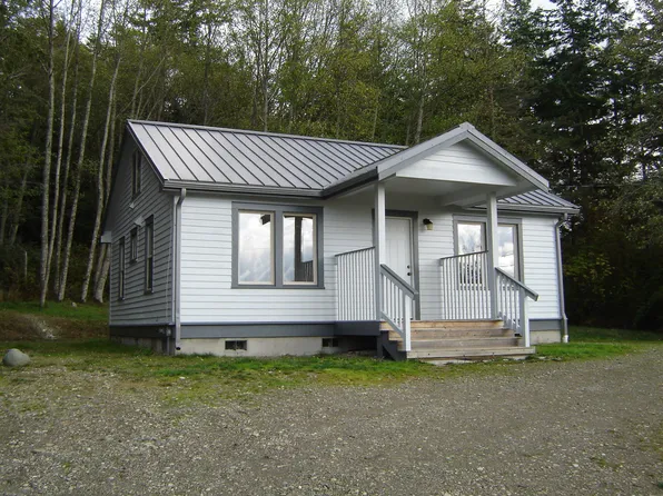 3404 Best Rd, Oak Harbor, WA 98277