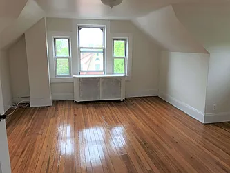 Rented by MTY Group, Inc