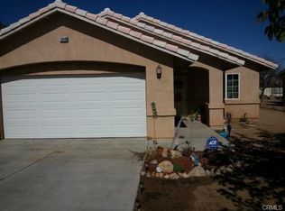 16448 Live Oak St, Hesperia, CA 92345