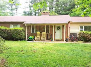 406 Terrace Lawn Ct, Taylorsville, NC 28681