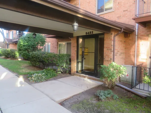 8421 W Gregory St Unit 202, Chicago, IL 60656