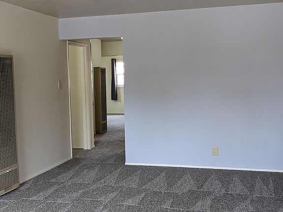 Good sized living room