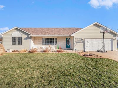 58066 Heritage Pointe Dr, South Bend, IN, 46619