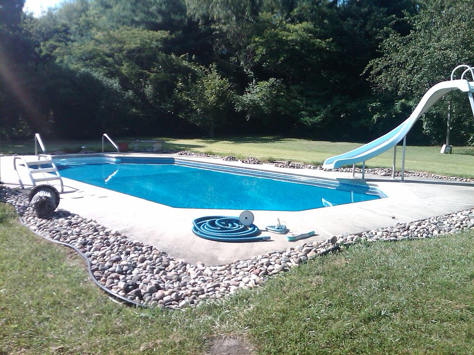 2nd image of 415 Cornell Rd