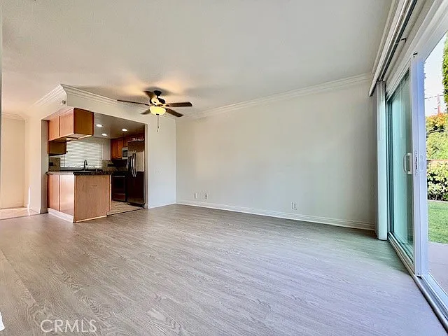 2558 Orange Ave #C — Photo 24