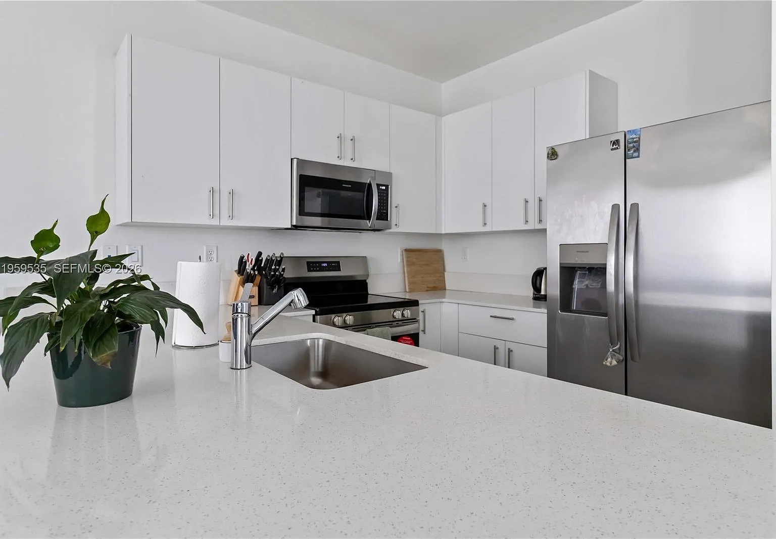 4 bed, 3.5 bath, 1790 sqft, $3,150 — Photo 4