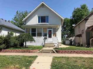 528 Dawson St, Waterloo, IA 50703