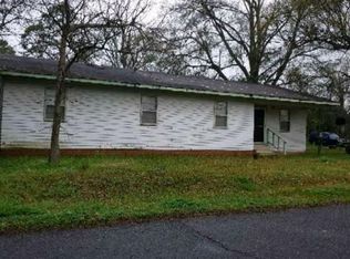 929 Garland Ave, Opelousas, LA 70570