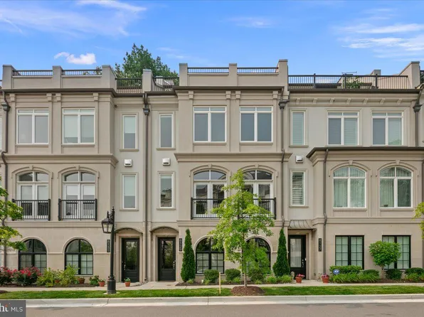 8129 River Rd, Bethesda, MD 20817