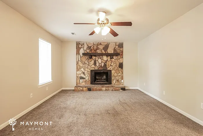 2536 Hanover St — Photo 3
