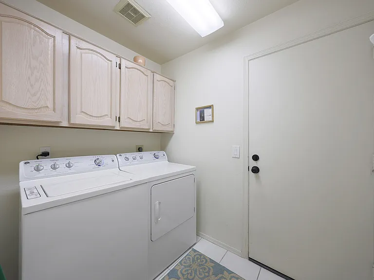 9445 W Taro Ln — Photo 30