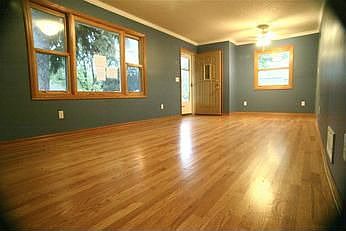 3rd image of 1066 Beatrice St