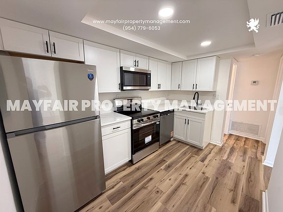 2nd image of 1534 SE 15th St #8