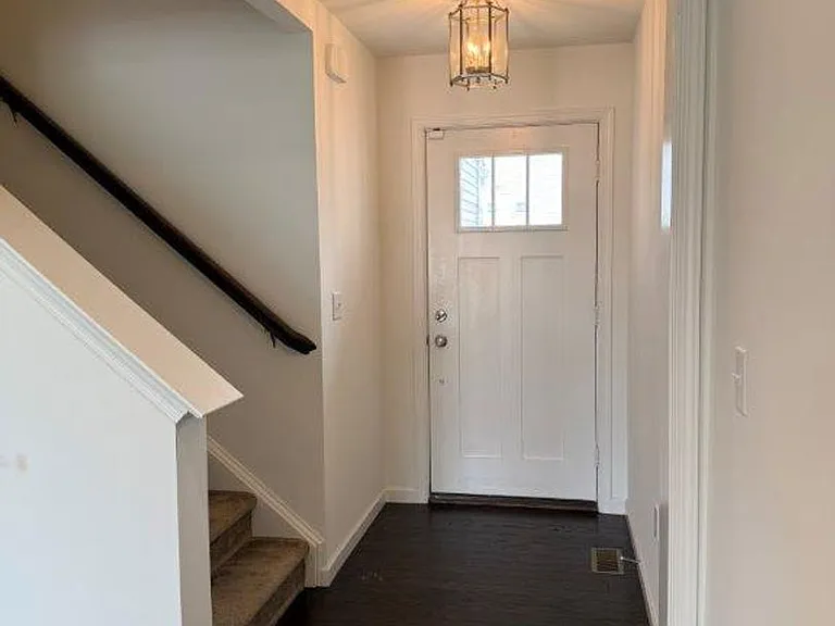 1614 Haralson Dr — Photo 5
