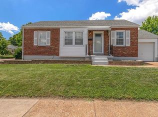 7417 Morgan Ford Rd, Saint Louis, MO 63116