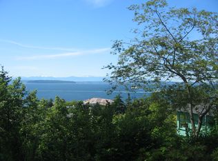 9653 48th Ave SW, Seattle, WA 98136