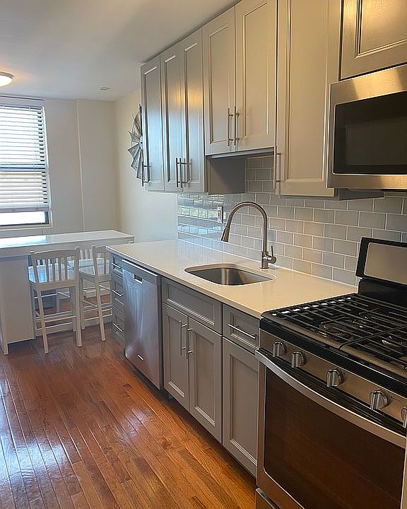 1st image of 9 Greenridge Ave APT 7E