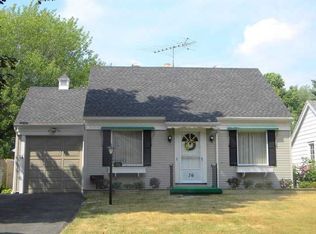 76 Burling Rd, Rochester, NY 14616