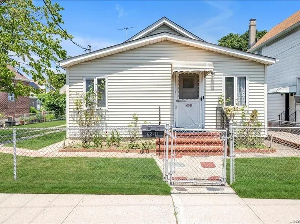 162-11 77th Road, Fresh Meadows, NY 11366