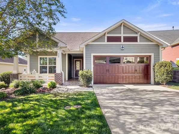 488 Flat Rock Dr, Denver, NC 28037