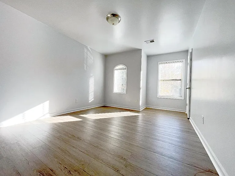 2305 Harvest Ridge Cir — Photo 10